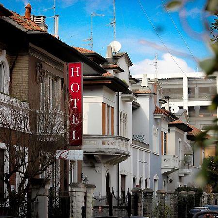 Hotel Rossovino Milano Luaran gambar