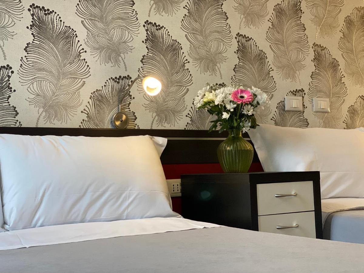 Hotel Rossovino Milano Luaran gambar
