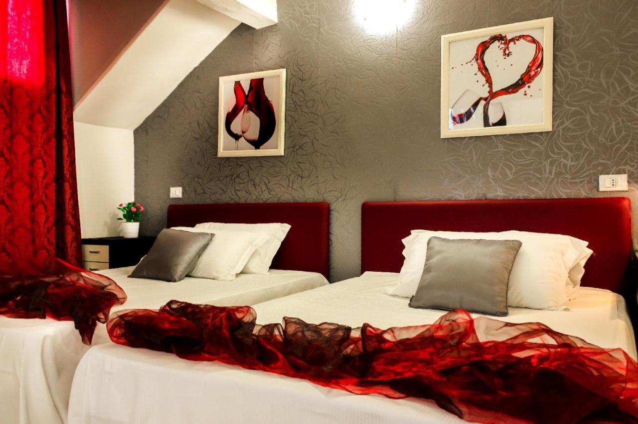 Hotel Rossovino Milano Luaran gambar
