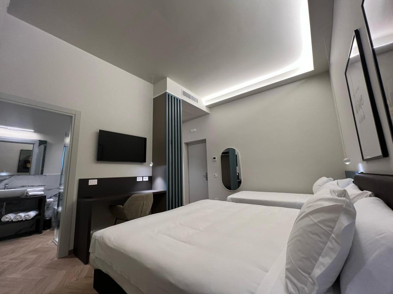 Hotel Rossovino Milano Luaran gambar