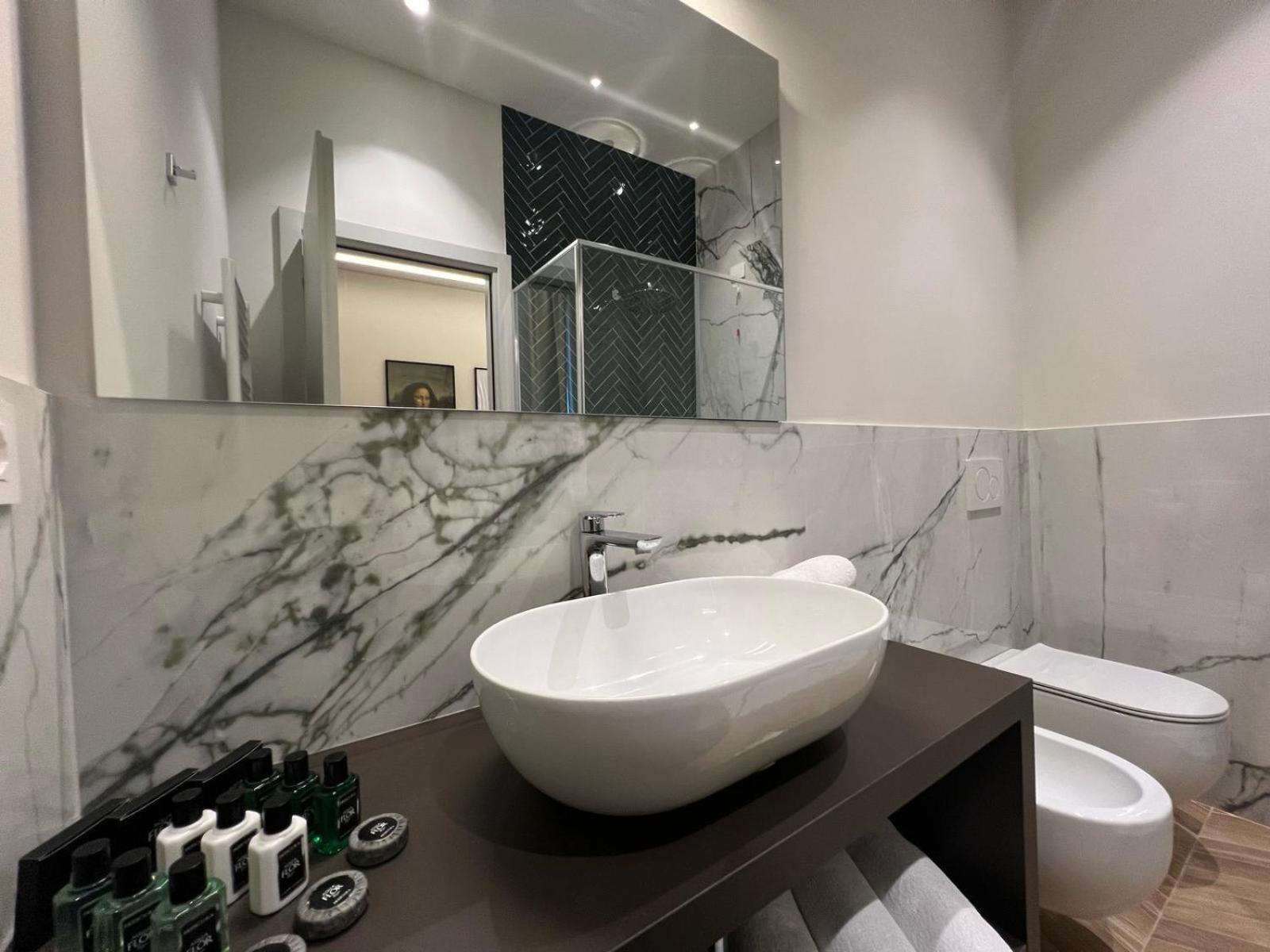 Hotel Rossovino Milano Luaran gambar