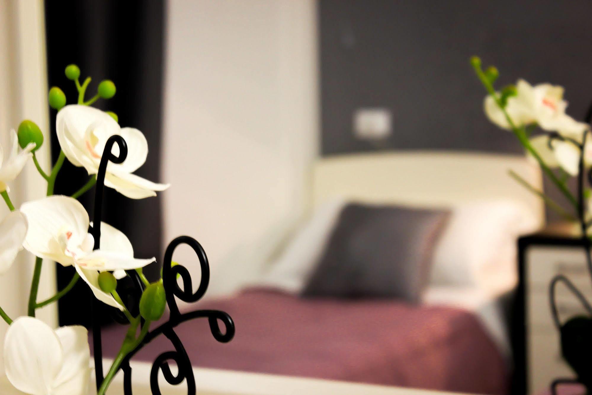 Hotel Rossovino Milano Luaran gambar